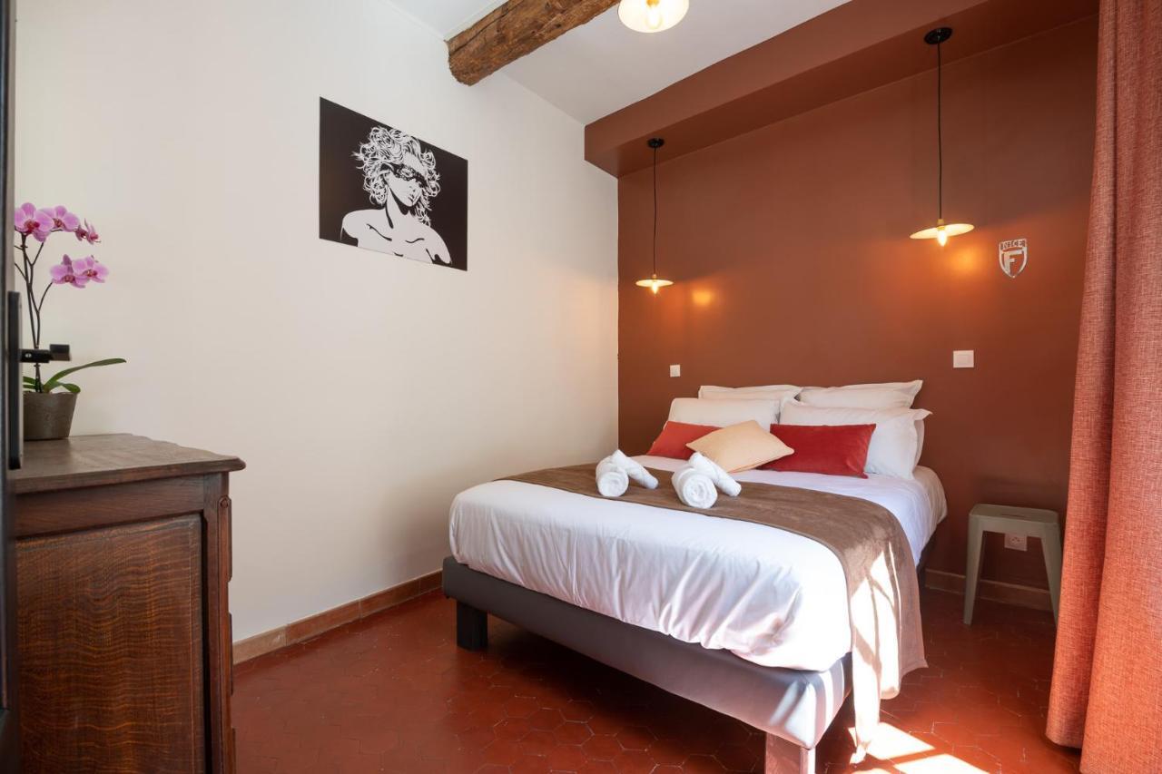 Papa Riviera - Nice Old Town - 2 Bedrooms Bagian luar foto